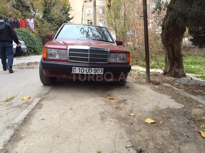 Mercedes 190 1991, 238,500 km - 2.3 l - Bakı