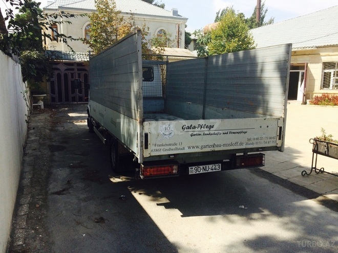 Mercedes Sprinter 413 2000, 185,000 km - 2.1 l - Bakı