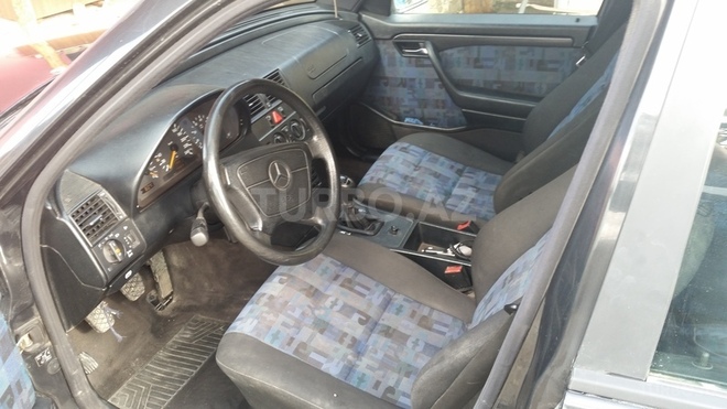 Mercedes C 180 1997, 295,833 km - 1.8 л - Bakı