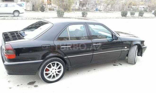 Mercedes C 280 1997, 310,000 km - 2.8 l - Bakı