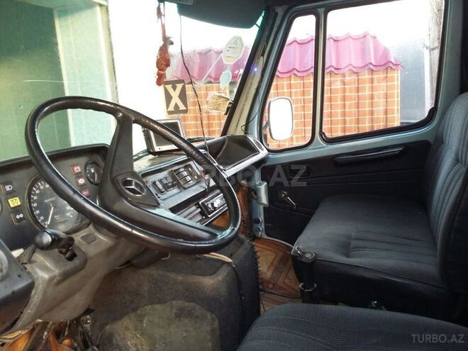 Mercedes  1988, 445,861 km - 2.9 l - Göyçay