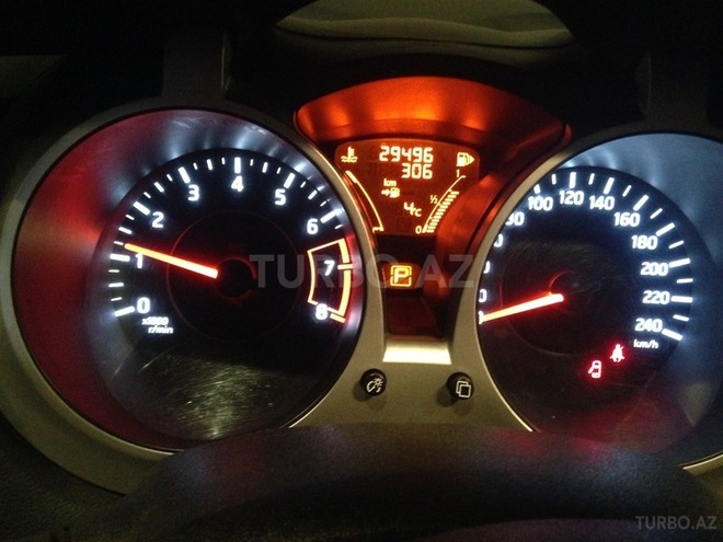 Nissan Juke 2012, 29,496 km - 1.6 l - Bakı