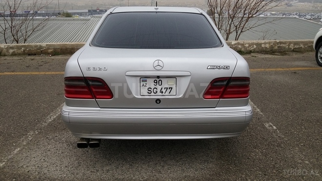 Mercedes E 320 2000, 231,500 km - 3.2 l - Bakı