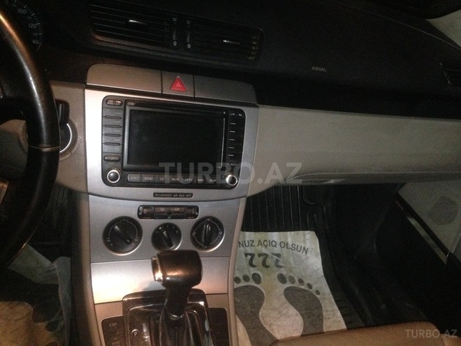 Volkswagen Passat 2005, 105,554 km - 2.0 л - Bakı