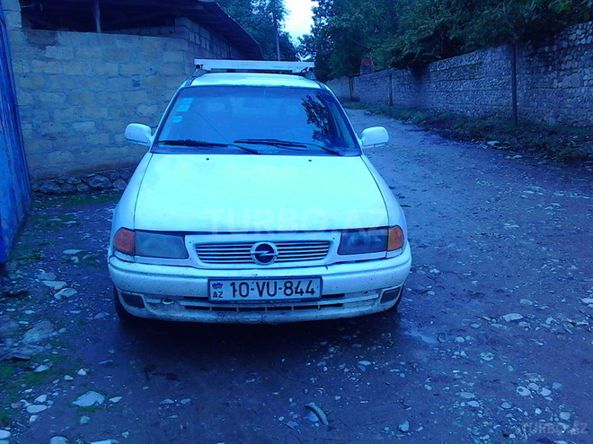 Opel Astra 1996, 440,000 km - 1.7 l - İsmayıllı