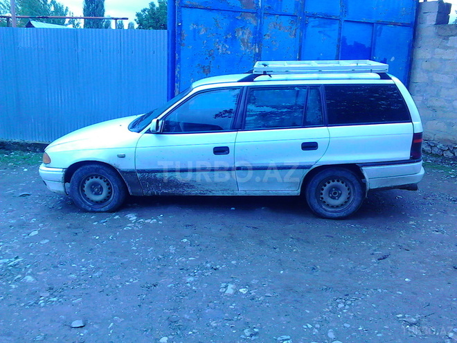 Opel Astra 1996, 440,000 km - 1.7 l - İsmayıllı
