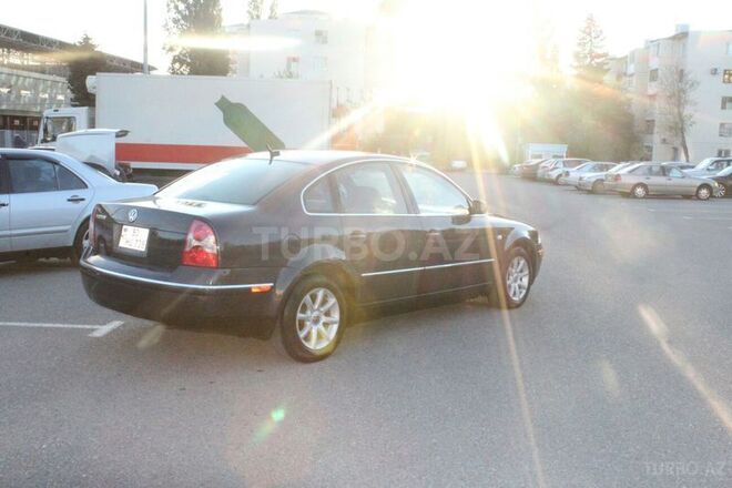 Volkswagen Passat 2004, 90,000 km - 1.8 l - Bakı