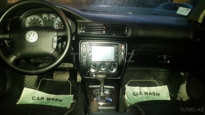 Volkswagen Passat 2004, 90,000 km - 1.8 l - Bakı