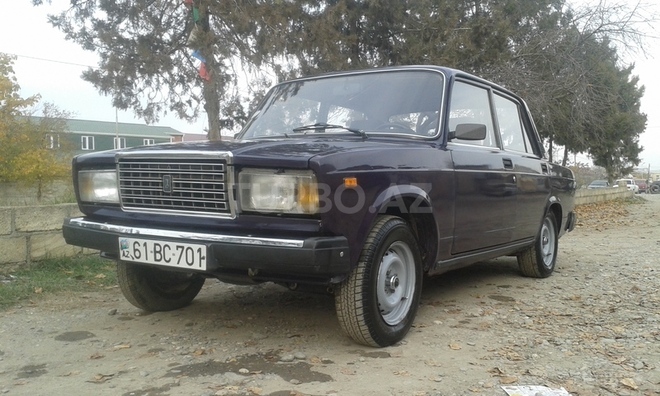 LADA (VAZ) 2107 2002, 200,000 km - 1.6 л - Quba