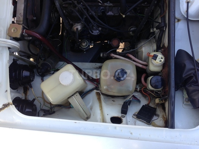 LADA (VAZ) 2106 1999, 107,000 km - 1.6 l - Ucar