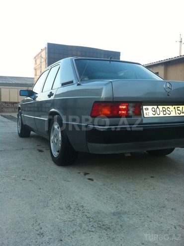 Mercedes 190 1993, 193,000 km - 2.3 л - Bakı