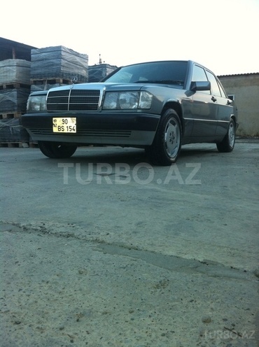 Mercedes 190 1993, 193,000 km - 2.3 л - Bakı