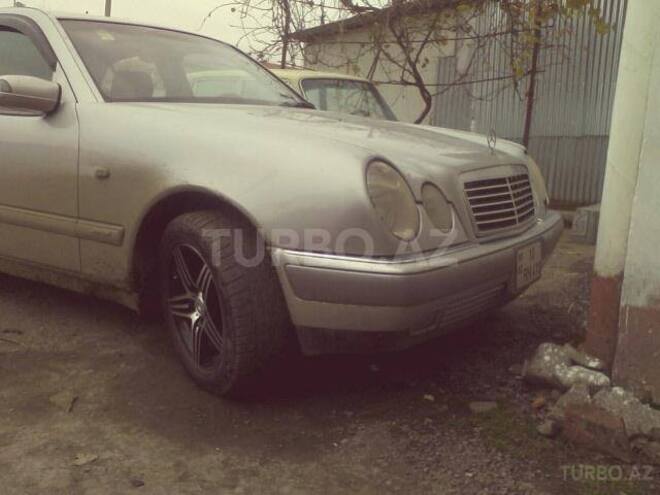 Mercedes E 300 1996, 152,000 km - 3.0 l - Zərdab