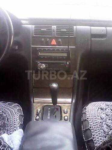 Mercedes E 300 1996, 152,000 km - 3.0 l - Zərdab