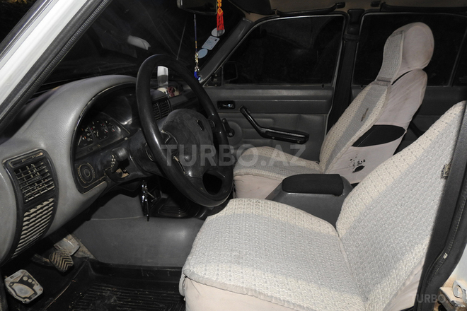 GAZ 3110 1997, 73,000 km - 2.3 l - Şirvan