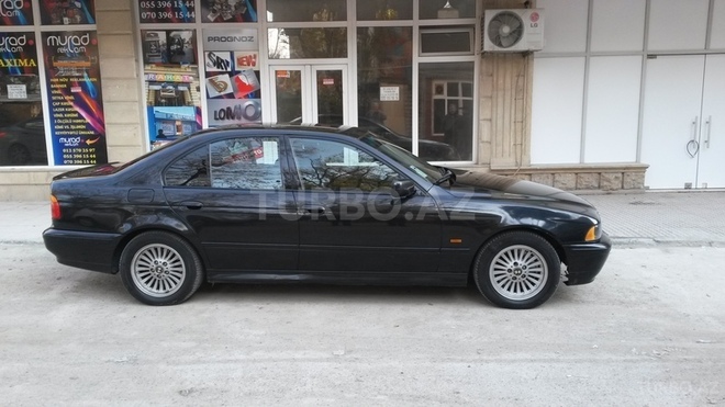 BMW 540 2001, 345,000 km - 4.4 l - Bakı