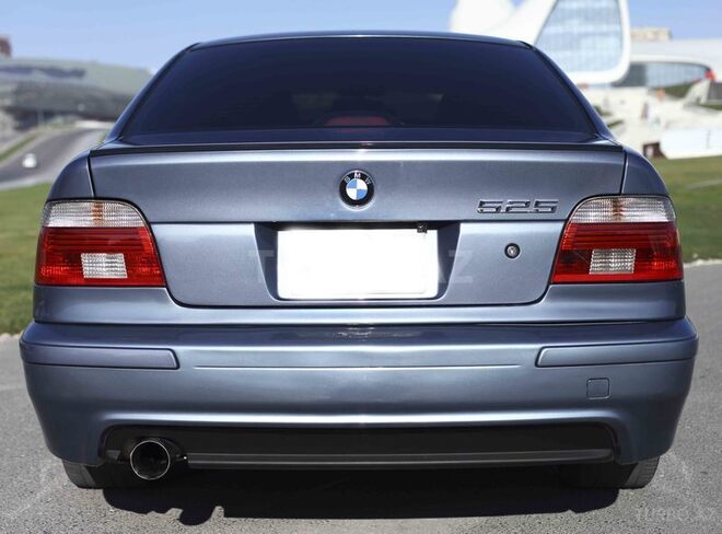BMW 525 2002, 240,000 km - 2.5 l - Bakı