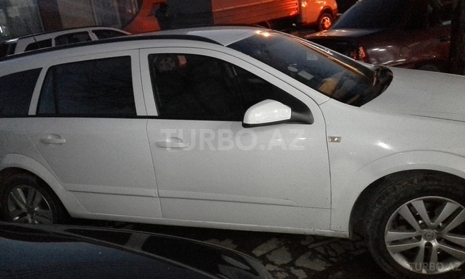 Opel Astra 2007, 136,486 km - 1.9 л - Bakı