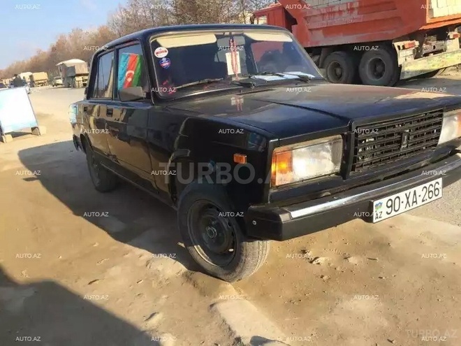LADA (VAZ) 2107 2010, 112,600 km - 1.6 л - Bakı