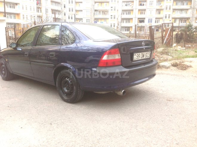 Opel Vectra 1998, 221,000 km - 1.6 l - Bakı