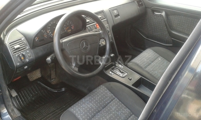 Mercedes C 180 1994, 217,813 km - 1.8 l - Bakı