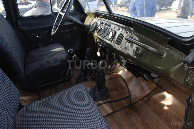 UAZ 469 1983, 100,000 km - 2.4 l - Bakı
