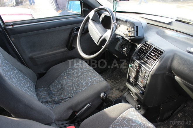 LADA (VAZ) 2110 2004, 210,000 km - 1.5 л - Bakı