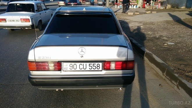 Mercedes 190 1992, 238,000 km - 2.3 л - Bakı