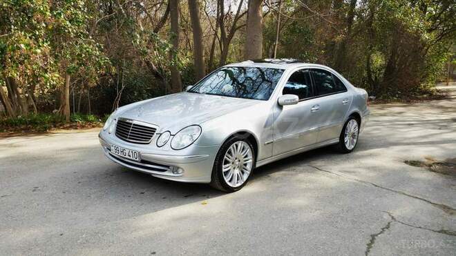 Mercedes E 270 2002, 234,000 km - 2.7 л - Bakı