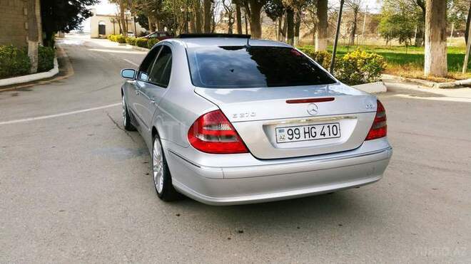 Mercedes E 270 2002, 234,000 km - 2.7 л - Bakı