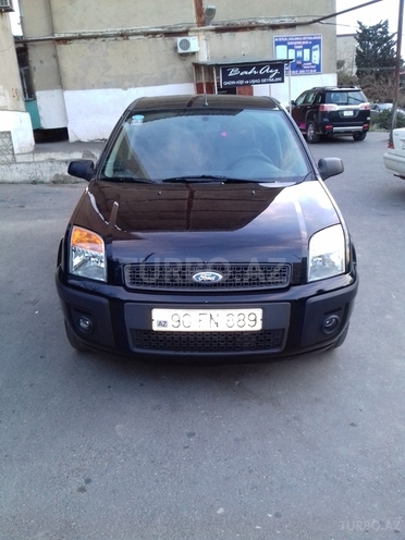 Ford Fiesta 2008, 201,000 km - 1.4 л - Bakı