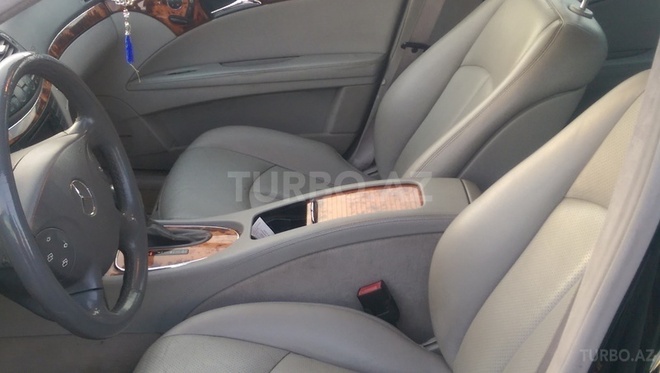 Mercedes E 320 2004, 170,000 km - 3.2 l - Bakı