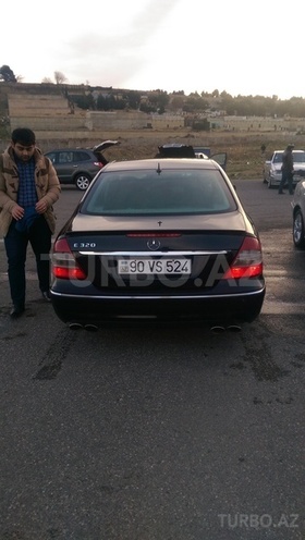 Mercedes E 320 2004, 170,000 km - 3.2 l - Bakı
