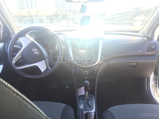 Hyundai Accent 2013, 95,500 km - 1.4 l - Bakı