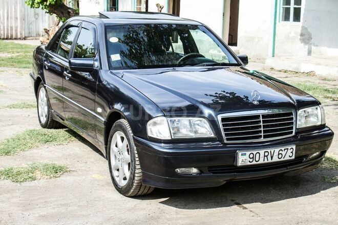 Mercedes C 220 1998, 252,060 km - 2.2 l - Zərdab