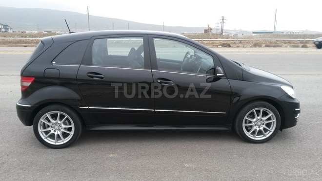 Mercedes B 170 2009, 64,500 km - 1.7 l - Bakı