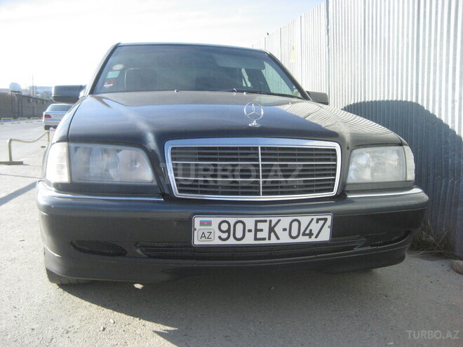 Mercedes C 220 1997, 561,000 km - 2.2 l - Bakı