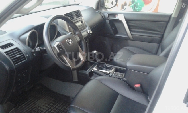 Toyota Prado 2013, 18,000 km - 2.7 l - Bakı