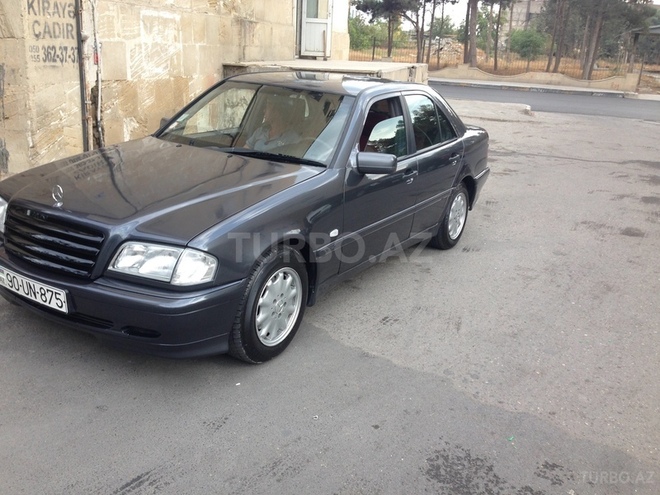 Mercedes C 200 1999, 220,000 km - 2.0 л - Bakı