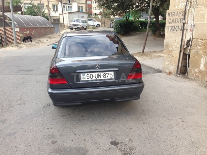 Mercedes C 200 1999, 220,000 km - 2.0 л - Bakı