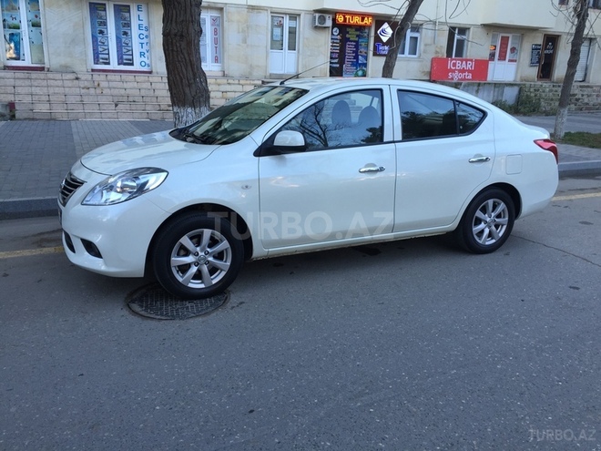 Nissan Sunny 2013, 69,567 km - 1.6 l - Bakı