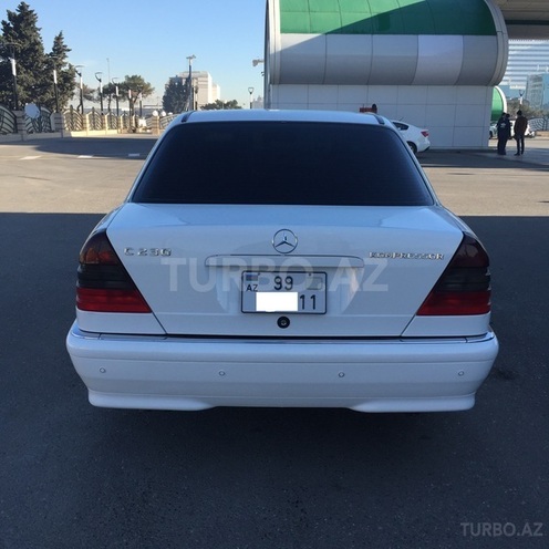 Mercedes C 230 1998, 161,000 km - 2.3 л - Bakı