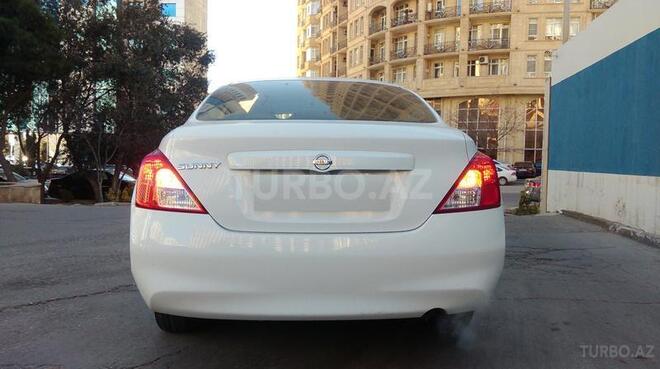 Nissan Sunny 2012, 125,000 km - 1.5 л - Bakı