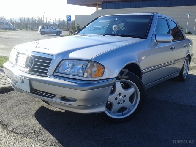 Mercedes C 230 1999, 261,000 km - 2.3 l - Bakı