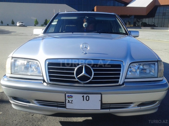Mercedes C 230 1999, 261,000 km - 2.3 l - Bakı