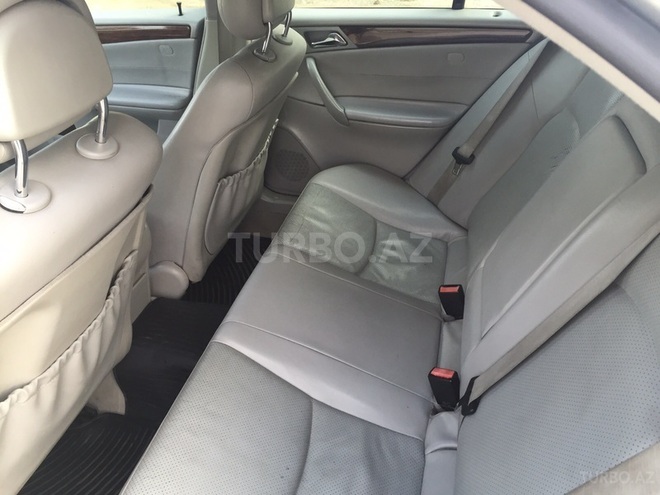 Mercedes C 240 2002, 210,000 km - 2.4 l - Sumqayıt