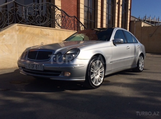 Mercedes E 240 2002, 202,000 km - 2.4 л - Gəncə
