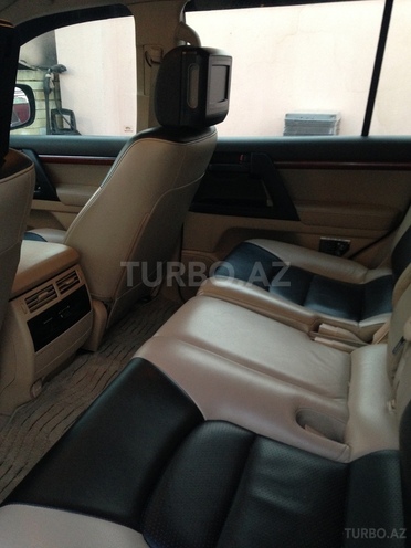 Toyota Land Cruiser 2013, 31,000 km - 4.5 l - Bakı
