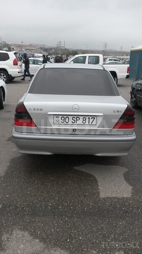 Mercedes C 220 2000, 191,000 km - 2.2 l - Bakı
