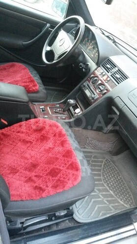 Mercedes C 220 2000, 191,000 km - 2.2 l - Bakı